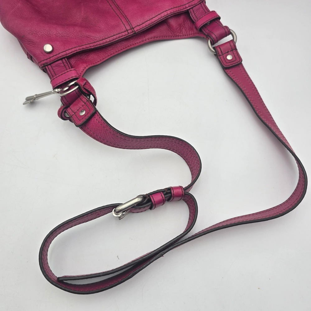 Fossil Magenta Pink Leather Crossbody Bag Turn Lock Messenger ZB5170 - Picture 8 of 10